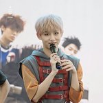 [NCT] <b>윈윈</b>은 싸인을 대체 어떻게 한거야