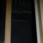 통방나뇨딩  이런<b>지스</b>