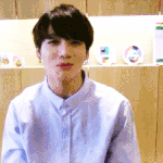 [방탄소년단] <b>아웃</b>트로 들으면 "제 품으로오세요"