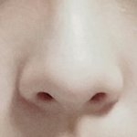 얘들아 나 콧볼 좀 줄어든 것 같지<b>않아</b>?