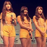 [여자친구] 하 방금미국하이터치회햇음 근데<b>최유나</b>손다침 ㅠㅠ