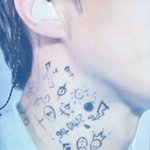 [EXO] 세훈이 목 <b>낙서</b> 수준인뎈ㅋㅋㅋ?