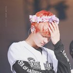 [EXO] <b>박찬열</b> 이 머리 박제해야함