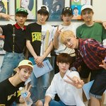 [NCT] 엔씨티 팬질 <b>험난</b>하다