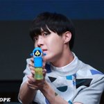 [방탄소년단] ㅋㅋㅋㅋㅋ팬싸가는<b>묘미</b>가 이건가봐