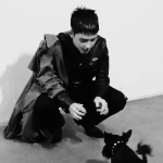 [EXO] 강아지와 영접하는짤.<b>jpg</b>