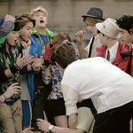 [EXO] ㅅㅂ 오랜만에 코5롱 광고 보는데ㅋㅋㅋㅋ 얘 <b>표정</b>ㅋㅋㅋ