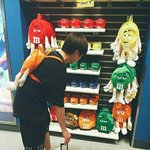 [<b>B1A4</b>] ㅅㄷ)와.. 내 친구 디비디 한장사고 팬싸 당첨됐어