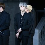 [방탄소년단] 민윤기의 <b>슬랙스</b> 핏이란...