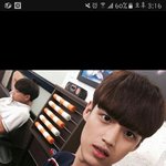 [댓글부탁해] 이 <b>사람</b> 누군지 아는<b>사람</b> <b>제발</b>ㅠㅠ..