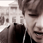 [방탄소년단] 안경쓰면범생이 벗으면 서열1위....(찡끗)