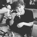 [EXO] 옆에분 팔은 클린하게 <b>제모</b>하셨네