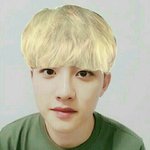 [EXO] 아까 경수 머리합성한거에 금발입혔는데