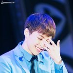 [EXO] ㅅㅂ난 오빠한테 <b>비웃음</b> 쳐들음