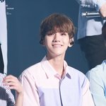 [백현] 160722-31 유리<b>어항</b> 백현