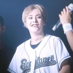 [EXO] 사진 지워진 애야 <b>야구복</b> 모아놓은거...