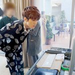 [EXO] 애들은 확실히 <b>남이</b> 찍어준 사진이 더 잘나옴