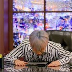 [댓글부탁해] 색다른 뮤비 찍은 오늘자 아이돌