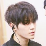 [EXO] 태용이 흑발 <b>개</b><b>존</b><b>잘</b>