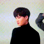 [EXO] ㄹㅇ 뒤에서 뭐하냐