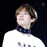 [방탄소년단] 눈 한 번 진짜 <b>크다</b>..