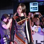 독특한 패션으로 시사회