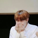 [방탄소년단] 얜 <b>재채기</b>를 왜이렇게해