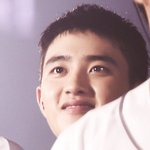 [EXO] 도경수 <b>무대</b>전 대기실에서 자고있으면