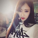 경리 vs <b>유라</b>