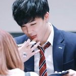 [방탄소년단] 이삐들 우리 정화짤좀 풀까? <b>요염</b>짤로