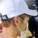 [시우민] 와...워.. 시우민 <b>뒷목</b>선...