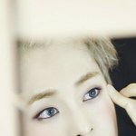 [EXO] 심심해서 앱으로 민석이 <b>여장</b>시켜봄