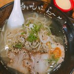 야들아 나 버<b>빌리</b>안 가방살껀데 색추천죰.!.!