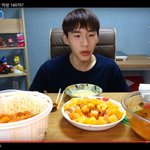 +아이돌 사진 올리고 욕해보라한 밴쯔 (feat. 엑소 <b>시우민</b>)