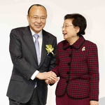 김승연 회장 모친상, 경기를 앞둔 한화 아들들도 귀국행 비행기에...