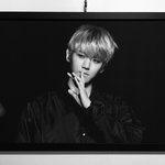 [EXO] 전시회갔을 때 찍은 사진임