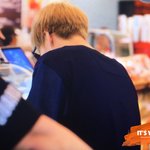 [EXO] 맏형이랑 막내 빵먹었대