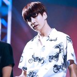 [방탄소년단] <b>wow</b>