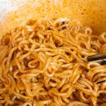 [EXO] 준면아 매운거좋아하면 같이<b>먹자</b>
