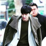 [EXO] 장사장 <b>저</b> 코트이쁨