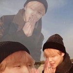 [방탄소년단] 썸패사진 올리지마!!!!!!!!<b>유출</b>이라고!!!!!!!