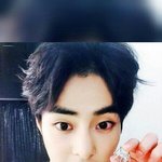 [EXO] 아까 네<b>입어</b> 구름 물어봤던애인데 짤 여기