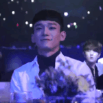 [EXO] 아까 움짤 만들어준단 글에 댓<b>글단</b> 애야