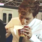[인피니트] 무슨 <b>컵라면</b>을 이렇게 섹시하게먹냐..;