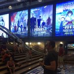 스타트렉 내한해서..<b>사이먼</b>페그가 코엑스에...