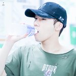 [인피니트] <b>포카리</b> 마시는 성규ㅠㅠ