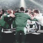 [EXO] 아니 애들 대상 트리플<b>밀리언</b> 다 기대하고 있잖아