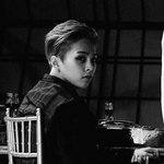 [EXO] 슈카가 카지노 주인이고 종대는 <b>딜러</b>
