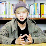 7번 트랙 자해아니면 <b>자살</b>이라는게 너무 마음 아프다ㅠㅜㅠㅜㅠㅠㅠ