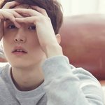<b>우수</b>에 찬 눈빛 ! 마성의 남자 권율 하태하태 ~